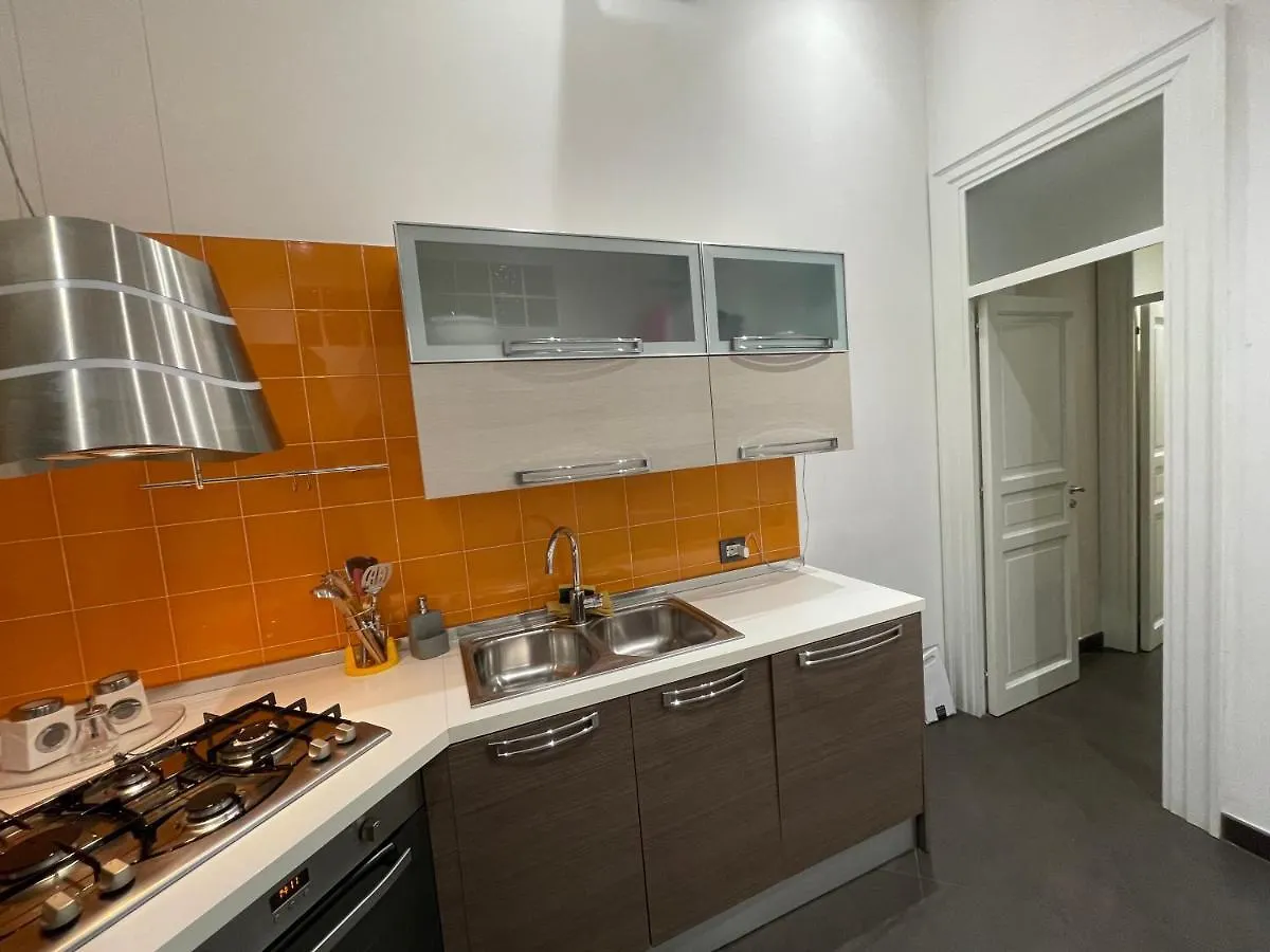 Appartamento Cavour in centro Palermo 0*,